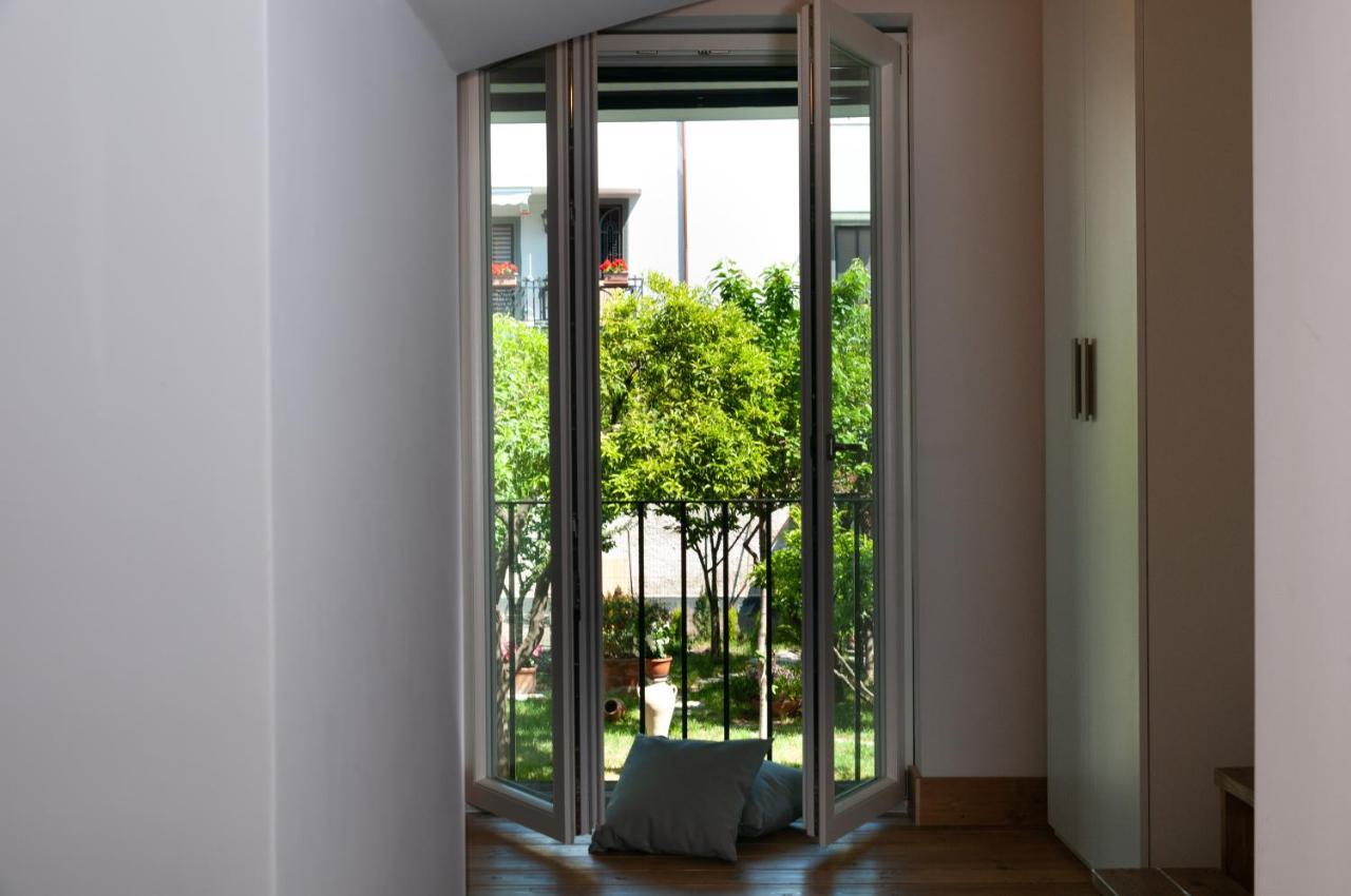 Casa Teresinella Garden Apartment ตอร์เร อันนุนซิอาตา ภายนอก รูปภาพ