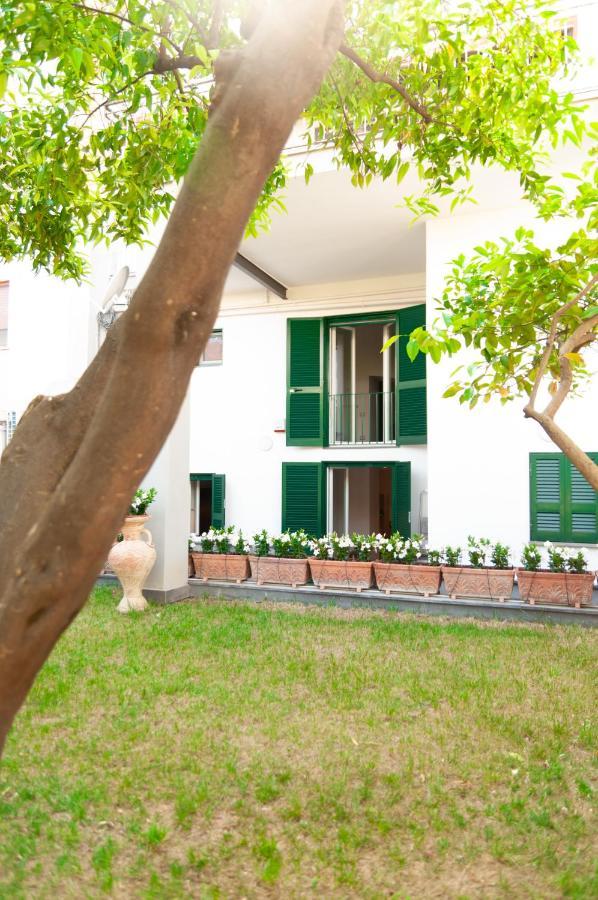 Casa Teresinella Garden Apartment ตอร์เร อันนุนซิอาตา ภายนอก รูปภาพ