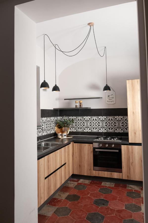 Casa Teresinella Garden Apartment ตอร์เร อันนุนซิอาตา ภายนอก รูปภาพ